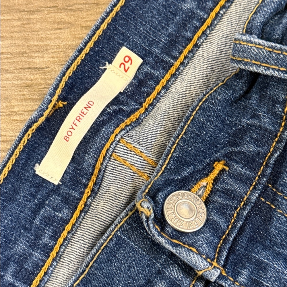 Levi’s Boyfriend Jeans Size 29 Cropped Straight Leg Mid Rise Stretch - Picture 6 of 14
